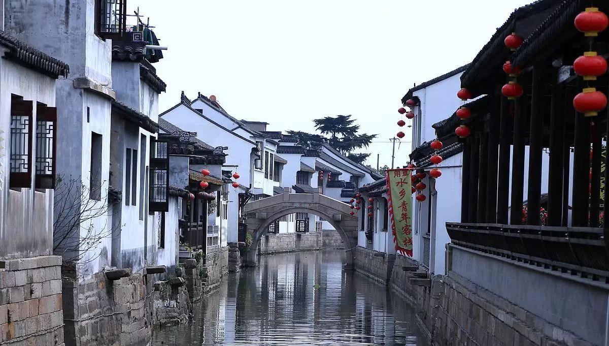逃离粉红岛